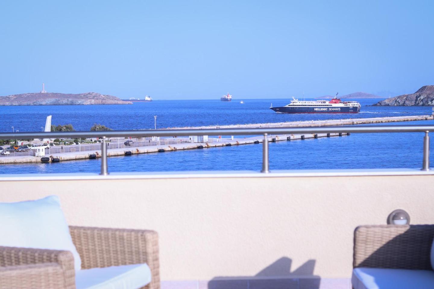 Emilia Suites Ermoúpoli Eksteriør bilde