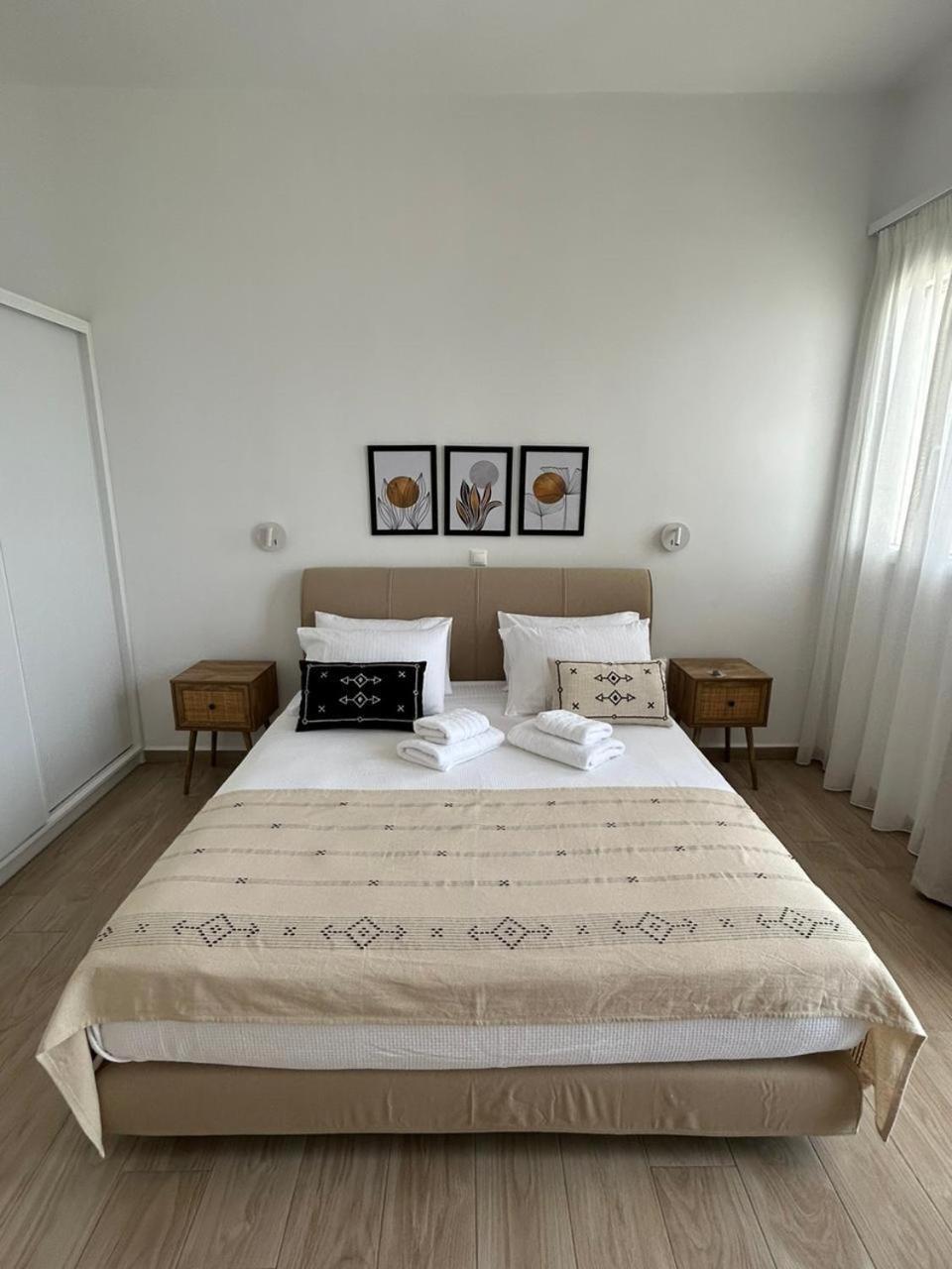Emilia Suites Ermoúpoli Eksteriør bilde