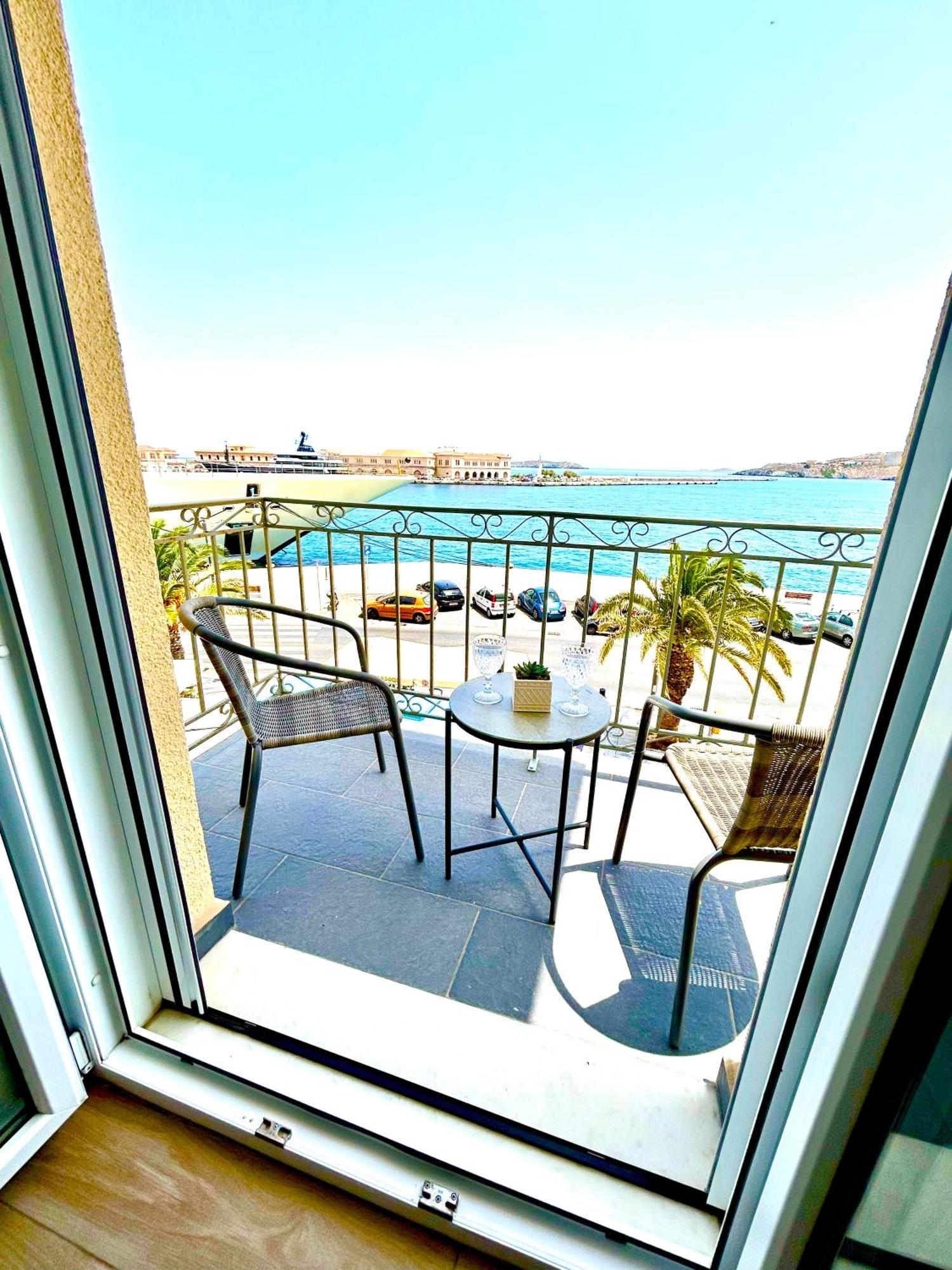 Emilia Suites Ermoúpoli Eksteriør bilde